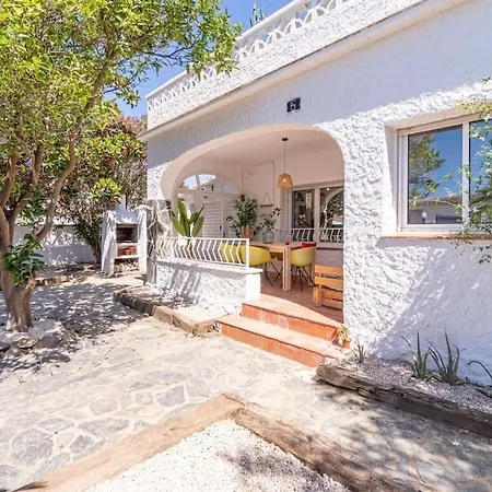 Holiday home Mbii- Paradise Emporda With Heated Little Swiming-pool-very Quite Place Roses